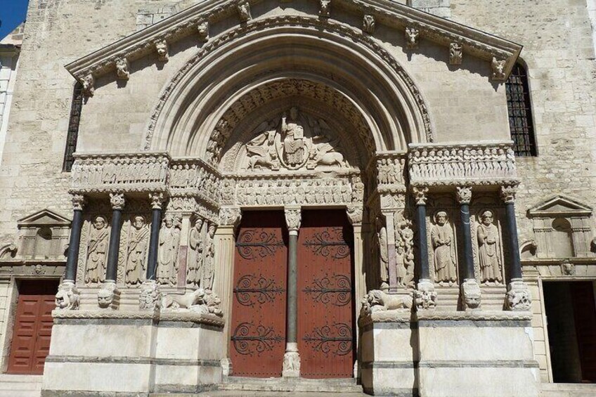 Arles Private Historic Walking Tour