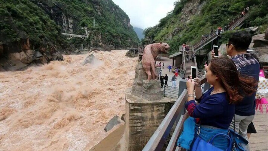 Tiger Leaping Gorge Private Day Tour