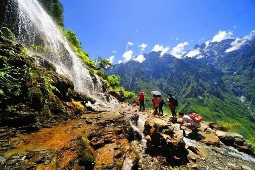 Tiger Leaping Gorge Private Day Tour