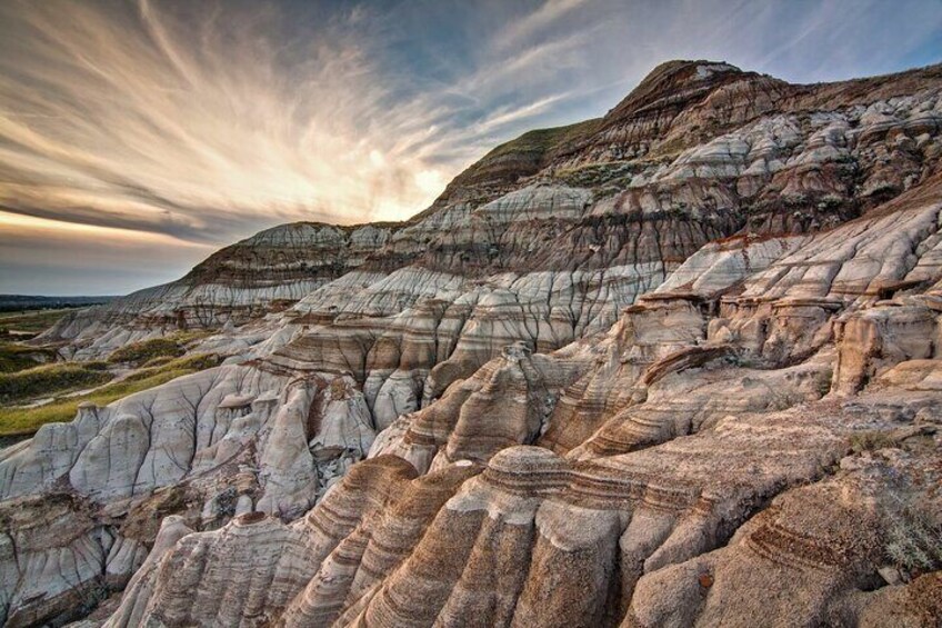 Private Banff/Canmore BAD LANDS Tour with Royal Tyrrell Museum 9H
