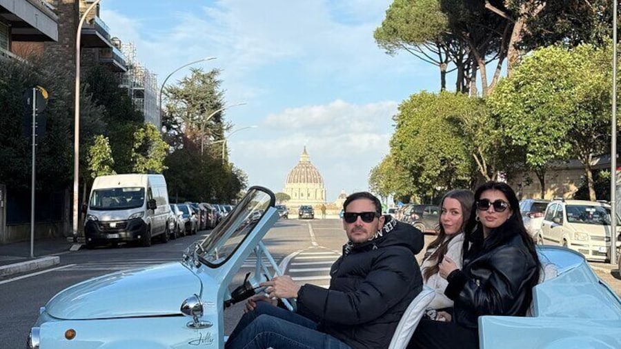 Rome Private Open-Top Fiat 500 Tour with Driver