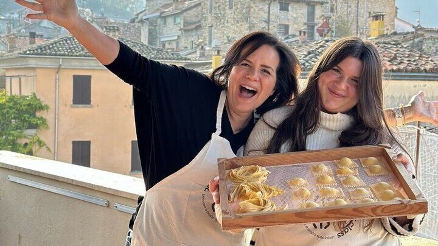 Pasta Cooking Class Truffle and Local Wine