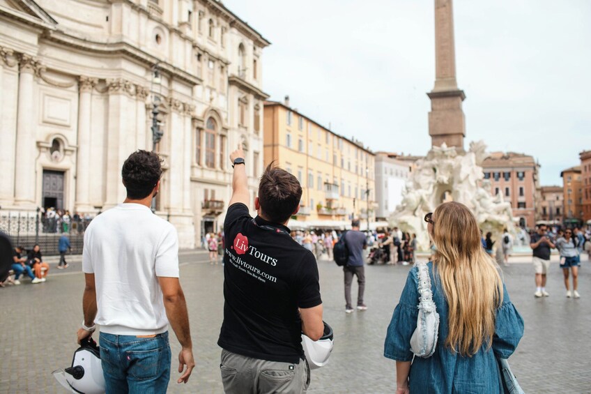 Rome City Highlights: Exclusive Semi-Private Vespa Sidecar Tour