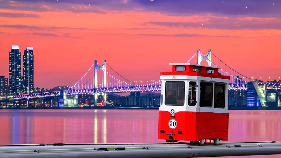 Busan: Sunset Haeundae Sky Capsule & Busan Night Views Tour