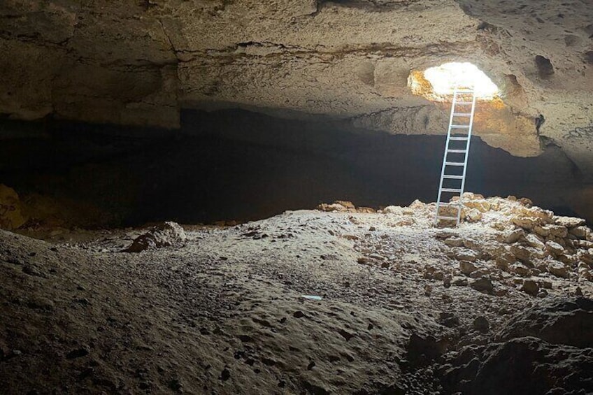 Riyadh 4x4 Hike Bat Cave Camel Ride Adventure