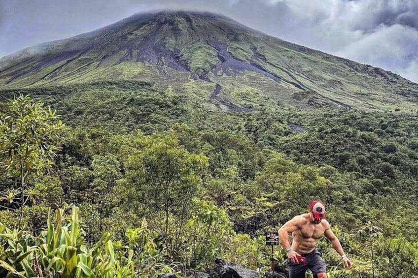 Lookout, lava washes, Arenal Volcano, PEVA.