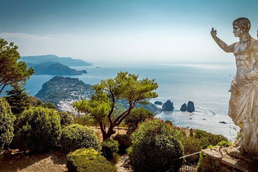 Boat Tour of Capri and Tour of the Island by Sea