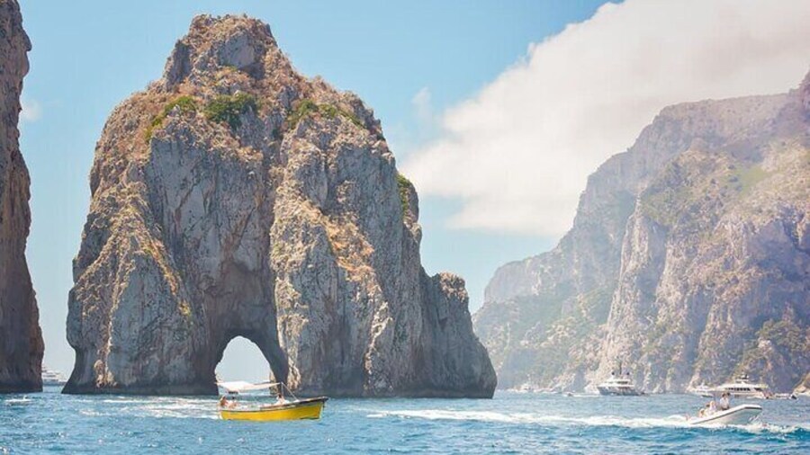 Boat Tour of Capri and Tour of the Island by Sea