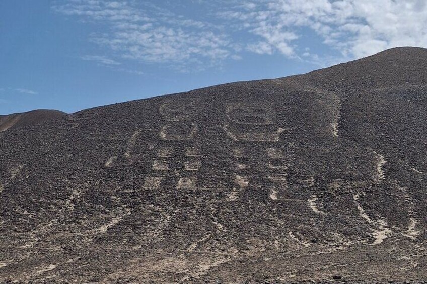 Tour Ballestas Huacachina - Nazca 2 Days from Lima