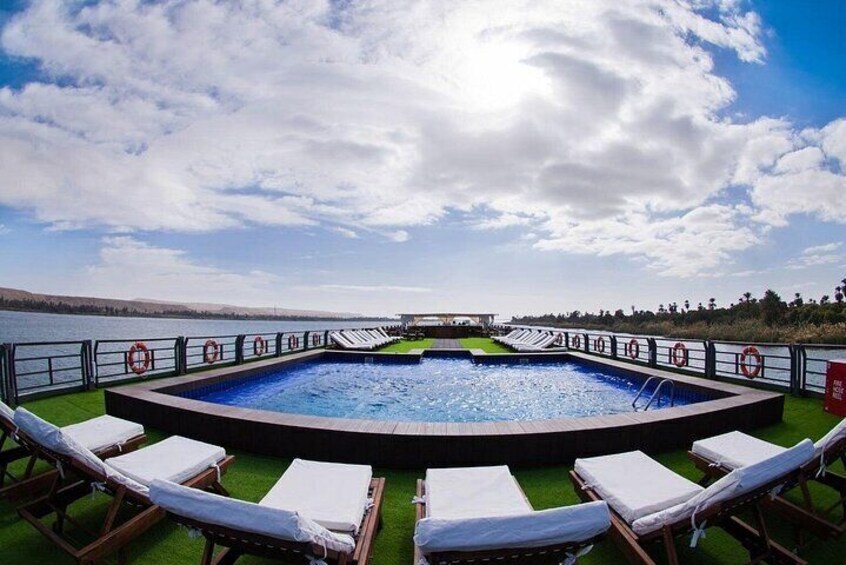 6-Days Egypt Package Nile Cruise from Aswan to Luxor by Flights