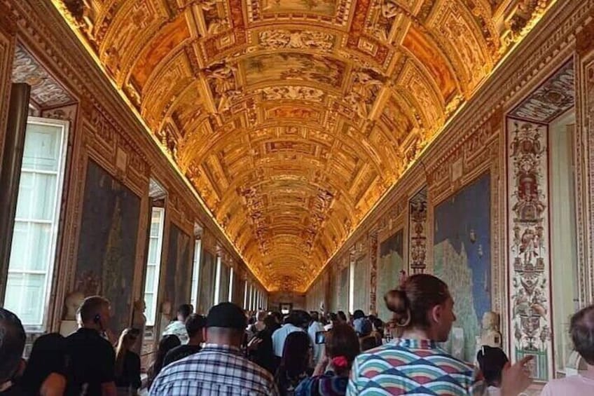 Fast Track Entry Ticket To The Vatican Museum and Sistine Chapel