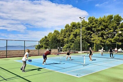 Pickleball Adventure van Split naar Plezier en Sport