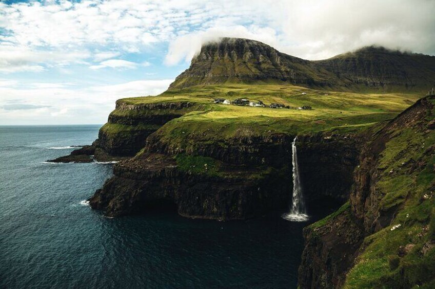 Gásadalur & Múlafossur