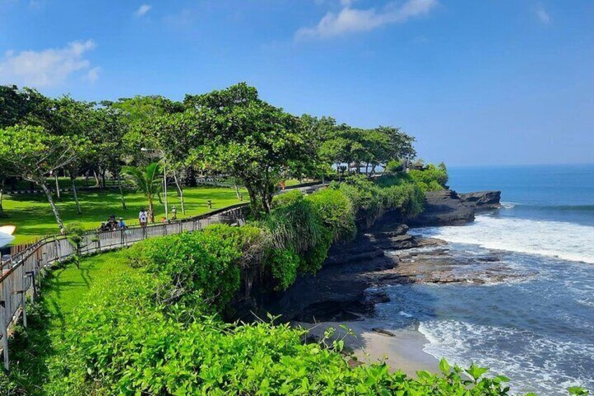 Banyumala Twin Waterfall and Tanah Lot Sunset Tour