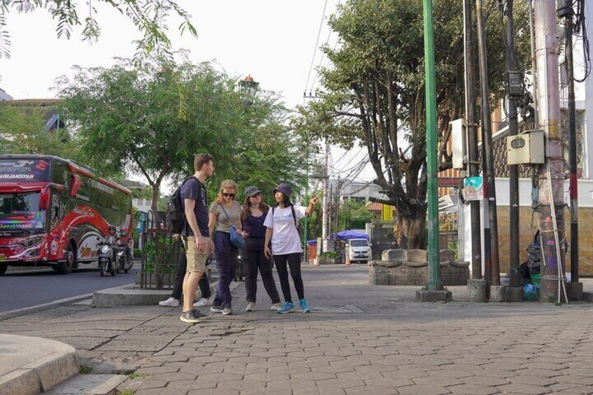 Colonial Historical Walking Tour in Yogyakarta