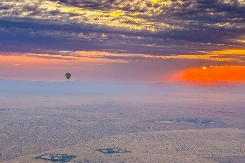 Noble Life Sunrise Hot Air Balloon Experience Over Dubai’s Desert