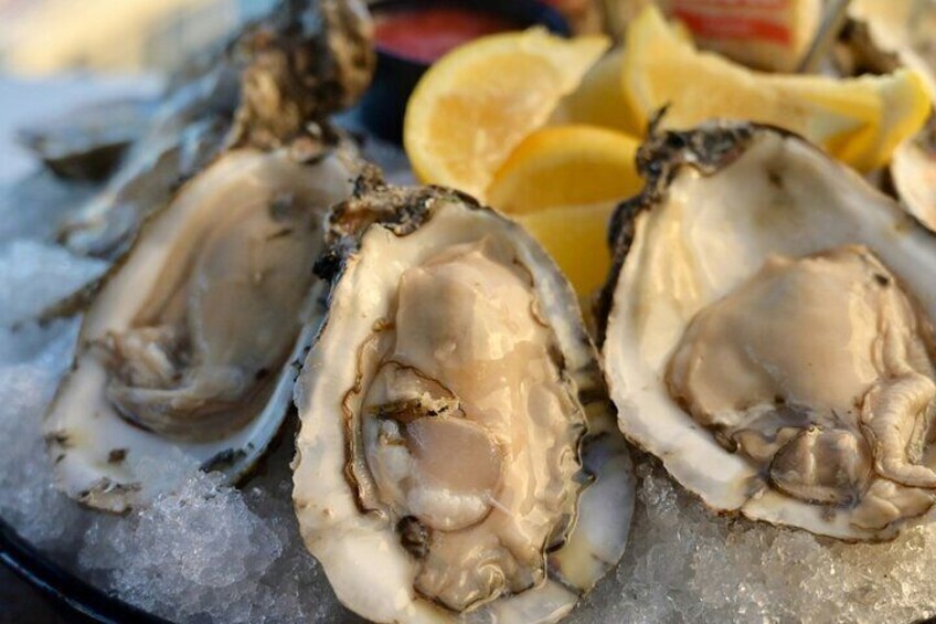 Delicious Food Tour in West Hollywood and Farmer's Market