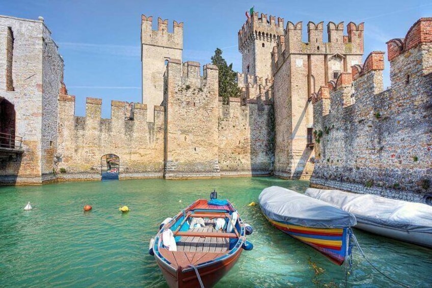 Day Tour to Lake Garda, Sirmione and Borghetto from Verona