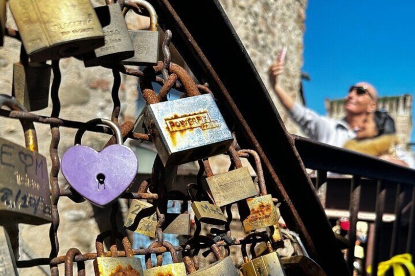 Day Tour to Lake Garda, Sirmione and Borghetto from Verona