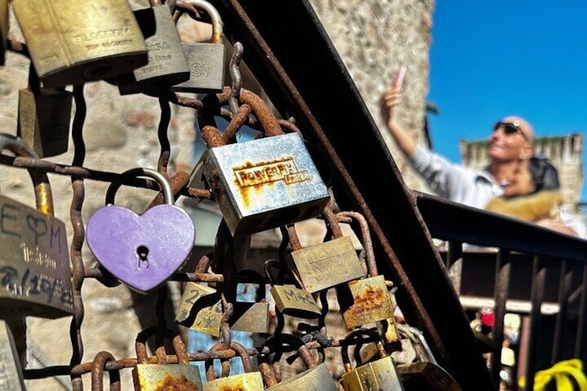 Day Tour to Lake Garda, Sirmione and Borghetto from Verona