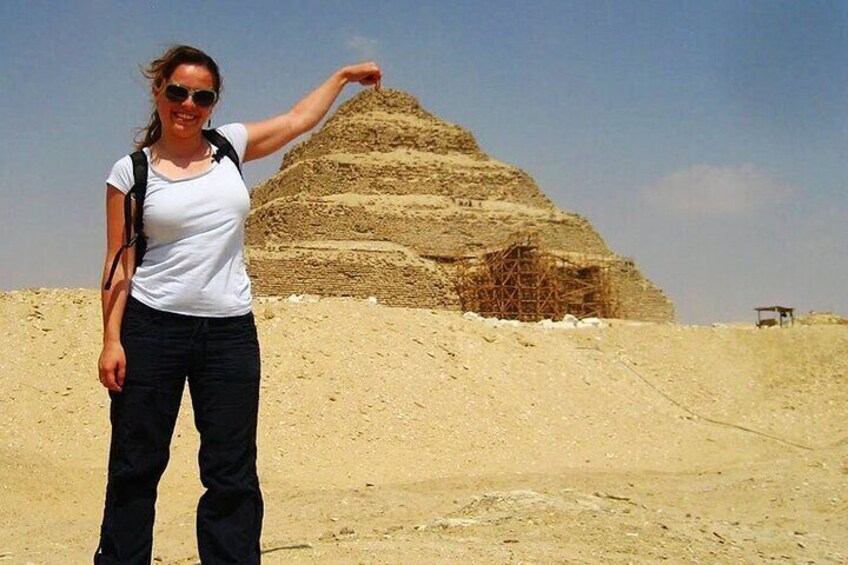 sakkara pyramid