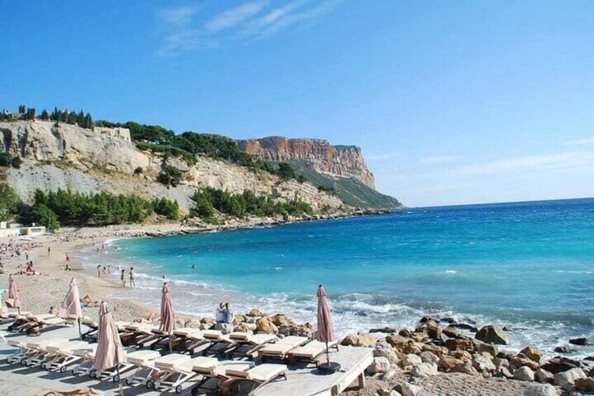 Private Tour Aix Provence and Highlights Marseille and Cassis