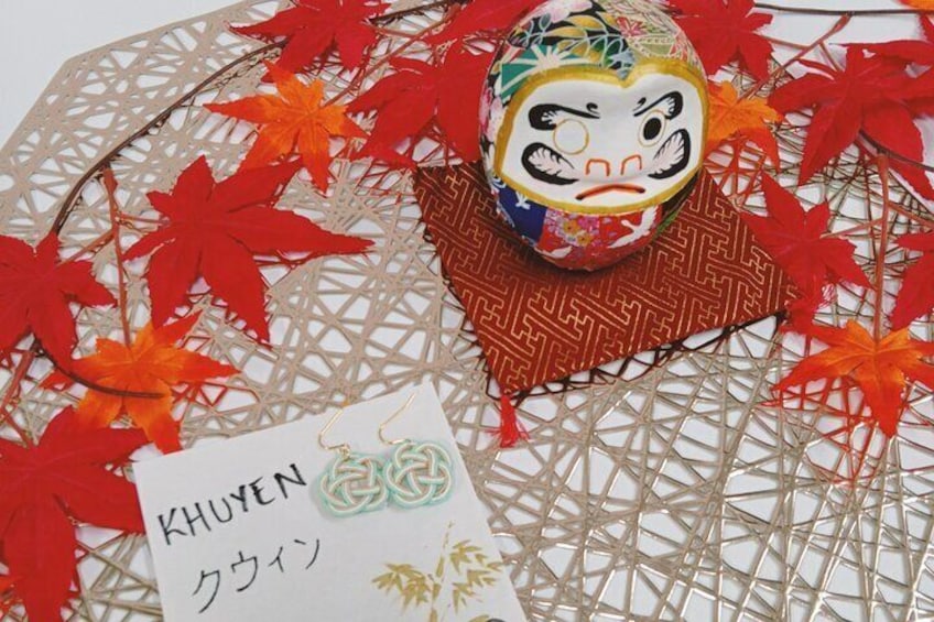 A cool DARUMA and nice color combination earrings