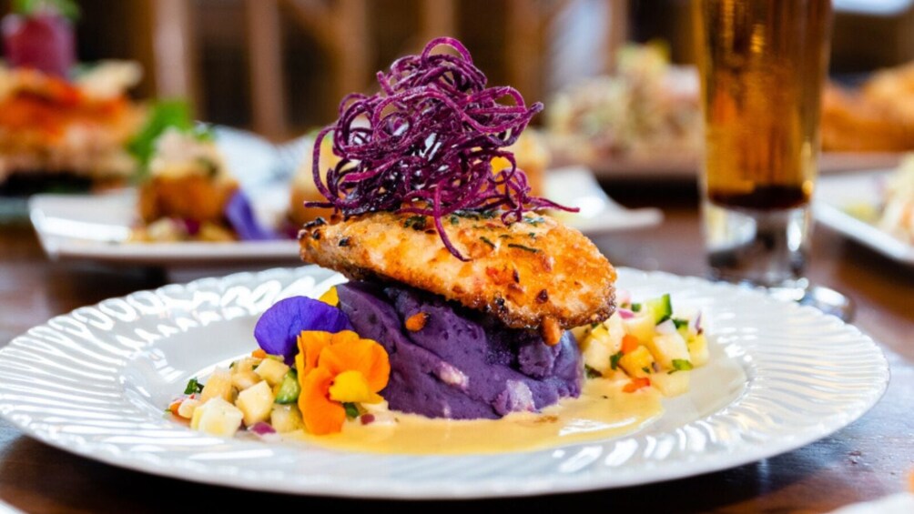 Maui Gold Pineapple: Farm & Feast Experience