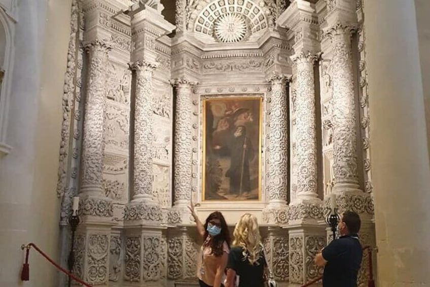 Tour of Lecce with a visit to the basement of the ancient synagogue