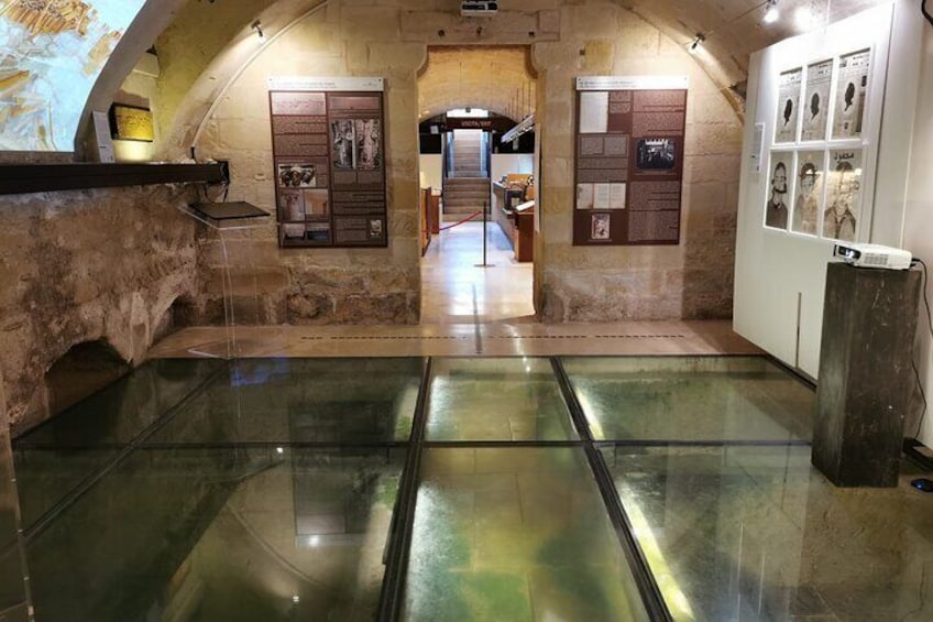 Tour of Lecce with a visit to the basement of the ancient synagogue