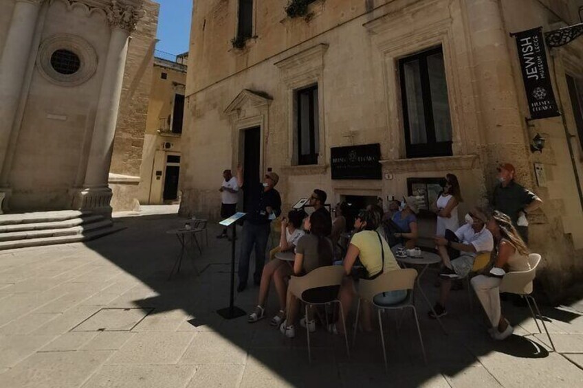 Tour of Lecce with a visit to the basement of the ancient synagogue