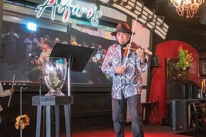 Calle Ocho Walking and food Tour: Cigars, coffee and Live Salsa