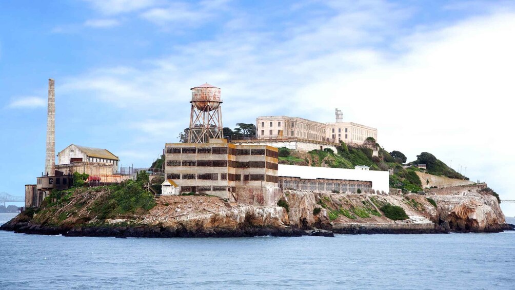 San Francisco: Alcatraz with San Francisco Bay Cruise