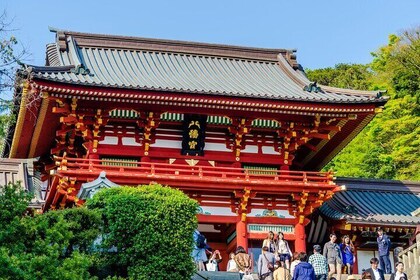 Kamakura and Yokohama Private Tour with English Speaking Driver