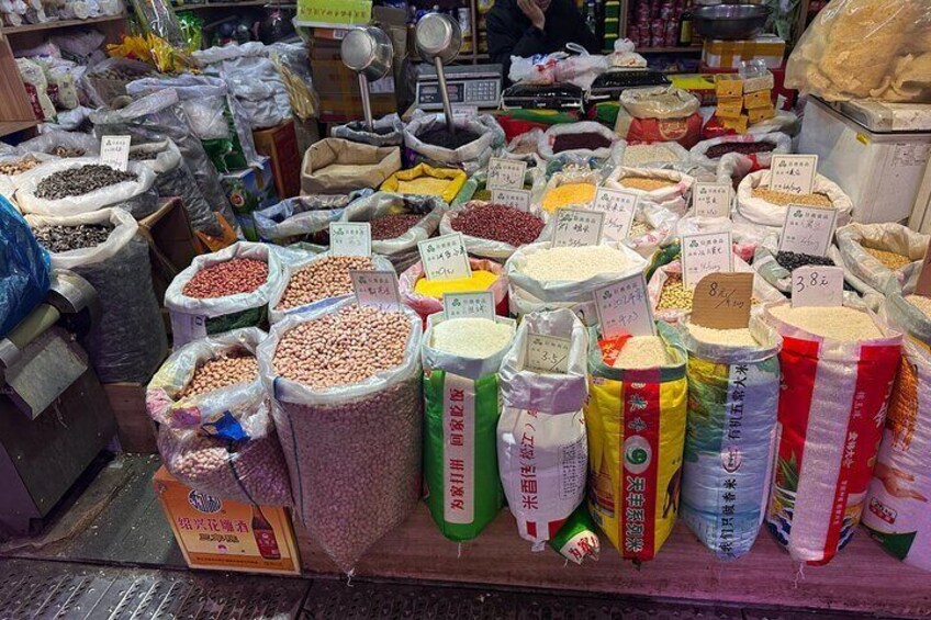 Shanghai Private Food Tour with Home Cooking Dinner