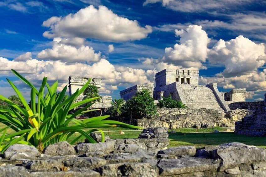 Self Guided Audio App Tour of Ruins in Tulum (no ticket)