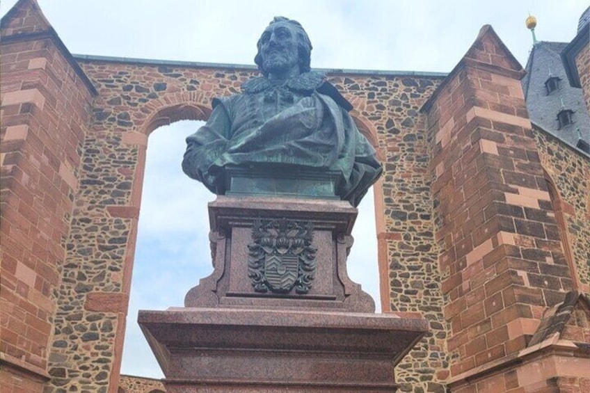 Hanau Scavenger Hunt and Sights Self-Guided Tour