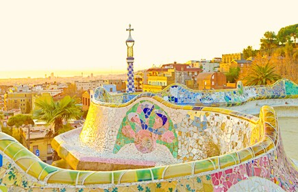 Geführte Tour durch die Sagrada Família und den Park Güell mit bevorzugtem ...