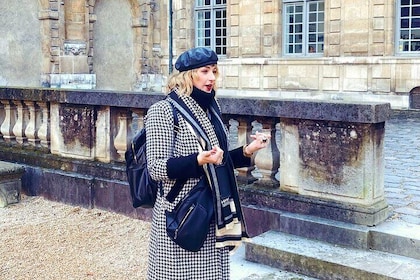 Paris Essentials Private Tour by a born-and-raised Parisian guide