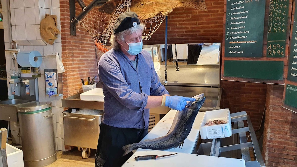 Bremerhaven: Fish Bite Guided Walking Tour
