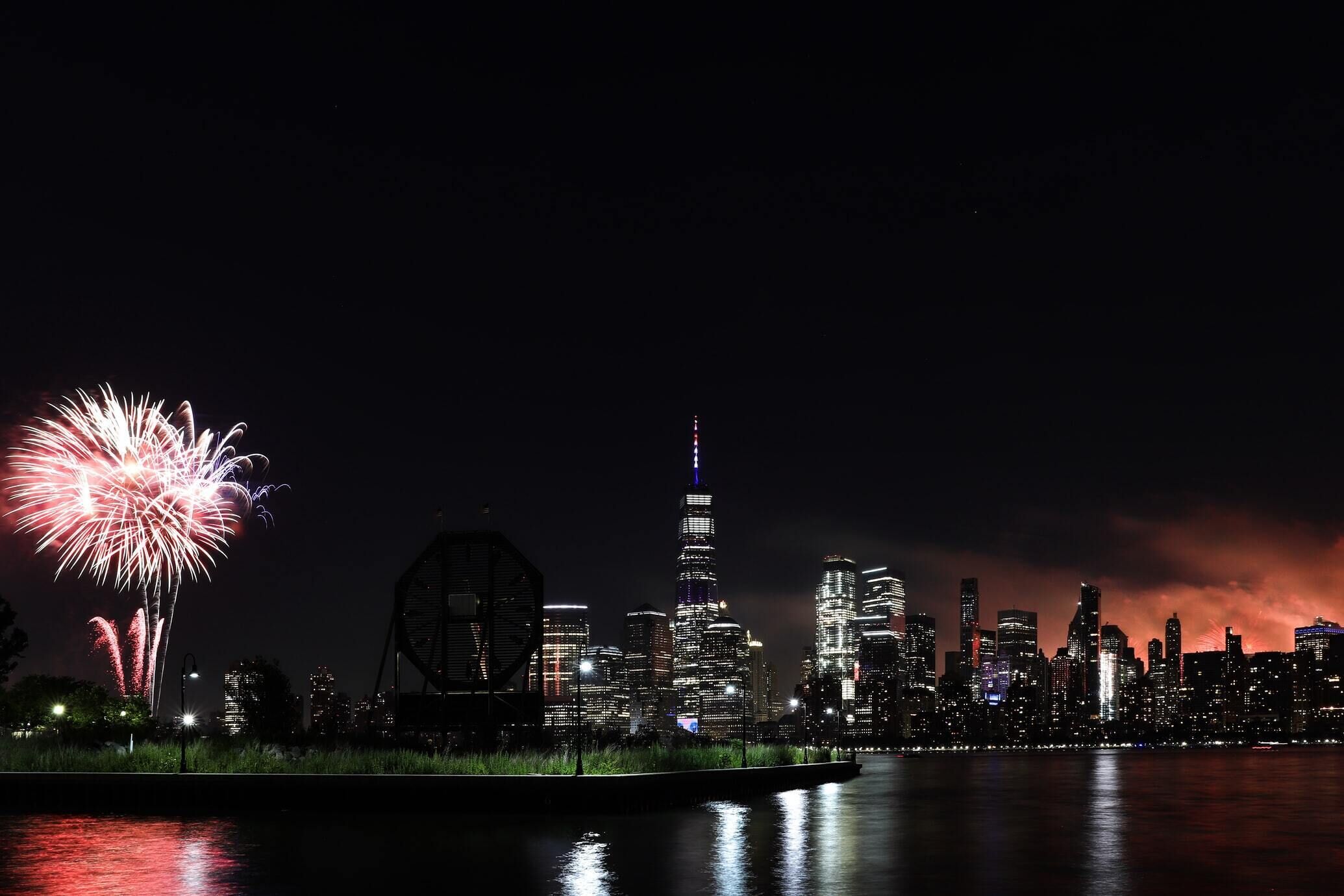 New York New Year's Eve Fireworks Party Cruise 2023