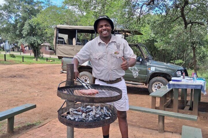 Safari Drive Hluhluwe Imfolozi Park South Africa