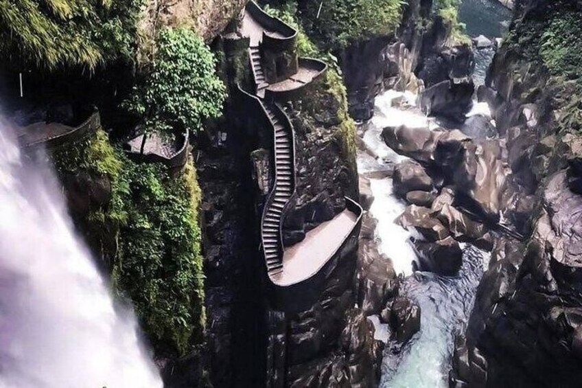 Private Baños Adventure Tour from Quito