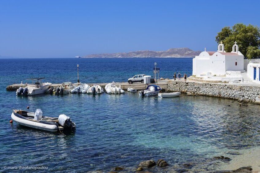 Mykonos Private Tour included town with a Range Rover