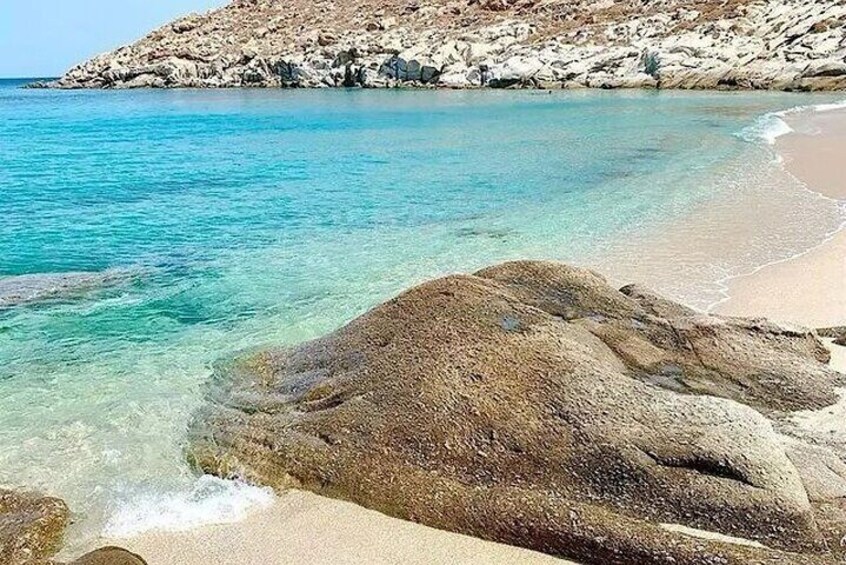 Mykonos Private Tour included town with a Range Rover
