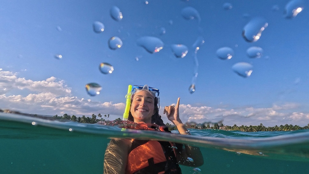 Tulum Platinum Tour with Akumal Turtles & Nohoch Cenote