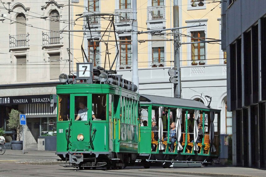 Picture 2 for Activity Tour on the vintage tram