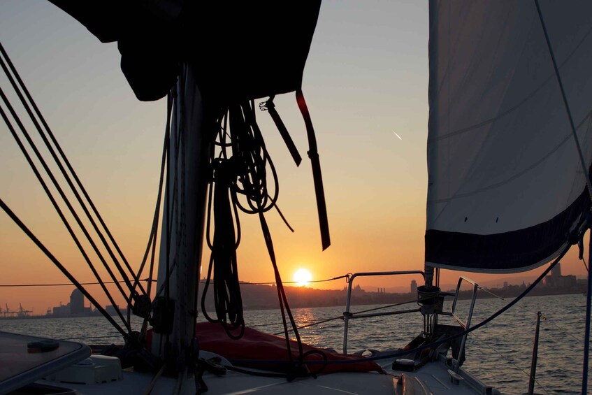 Picture 2 for Activity Barcelona: 1,5-Hour Sunset Cruise with Cava & Wine
