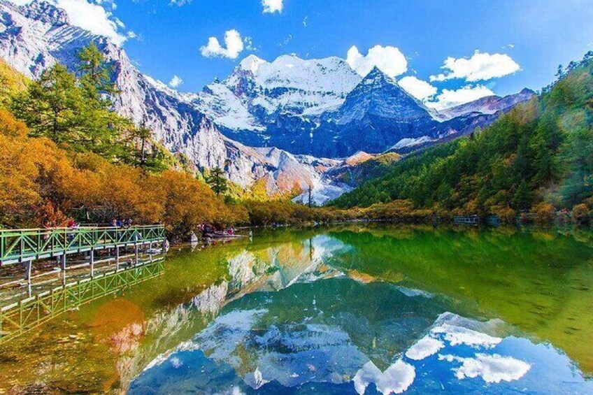 5-Day Daocheng Yading, Kangding, Mount Siguniang Tour Small Group