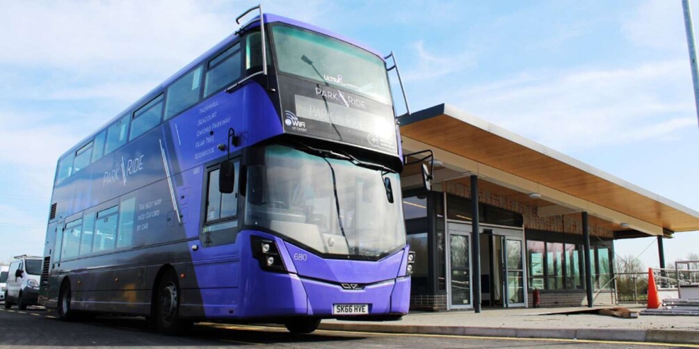 Picture 2 for Activity Oxford: BUS Transfer to/from London Heathrow Airport